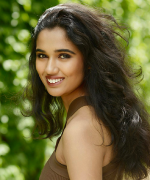 Arya Vaidya, Australia