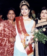 Shirley Naidoo & Neelam Saran, Santripti with Shirley Naidoo & Neelam Saran